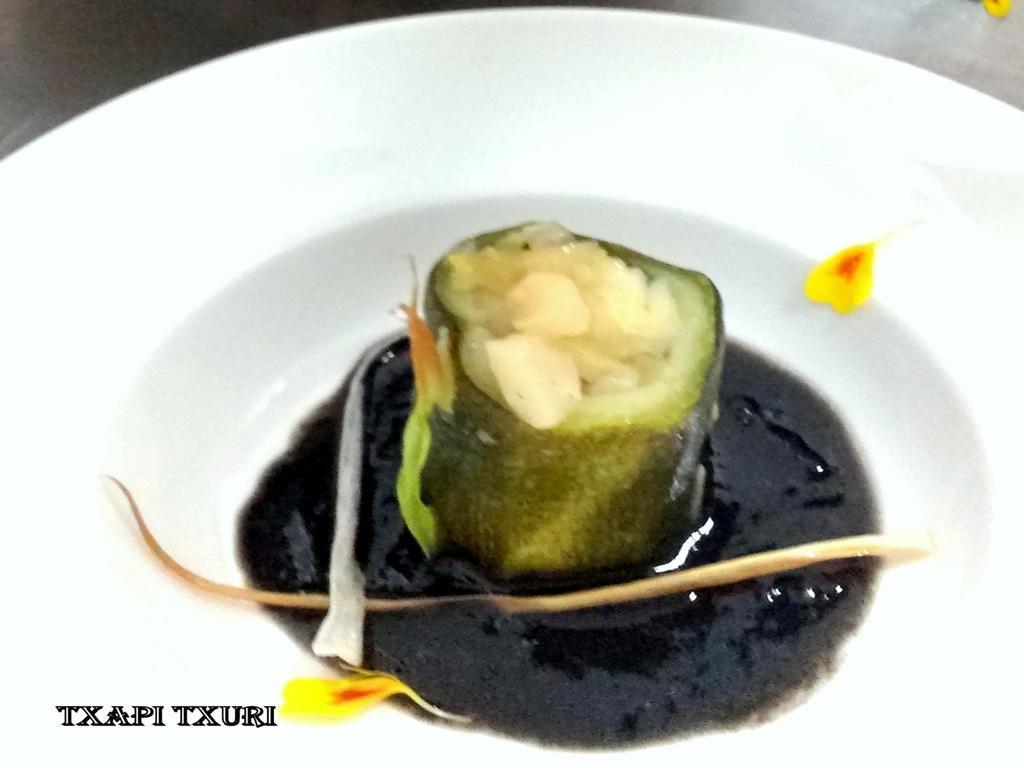Hostal Rural Txapi Txuri Logis Hotels Murillo el Fruto エクステリア 写真