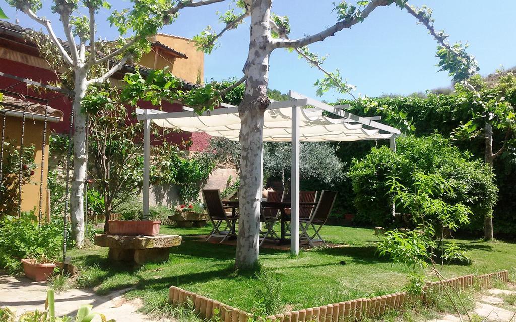 Hostal Rural Txapi Txuri Logis Hotels Murillo el Fruto エクステリア 写真
